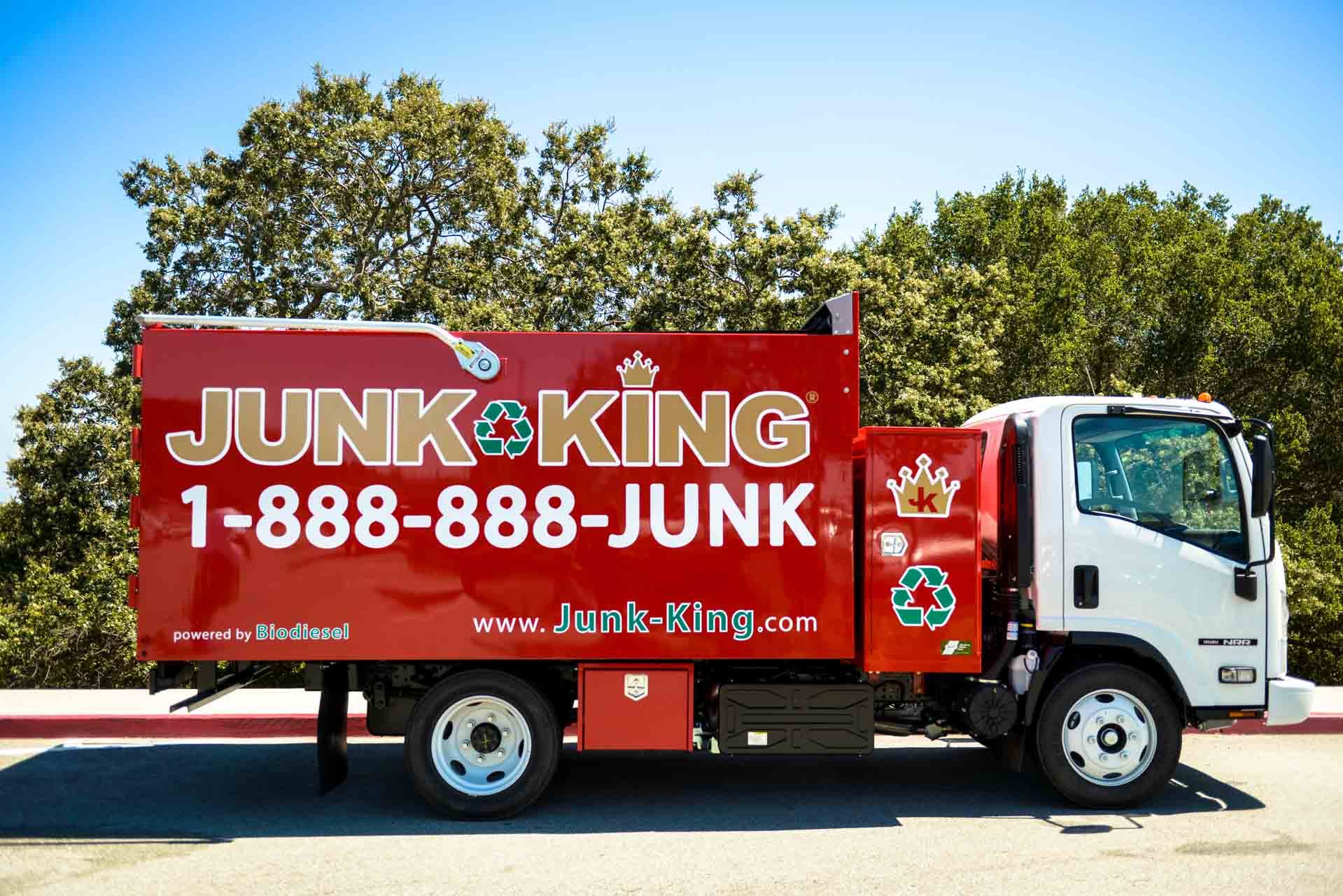 Junk King Franchise Truck